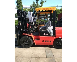 電動(dòng)堆垛車事故頻發(fā)生的原因剖析